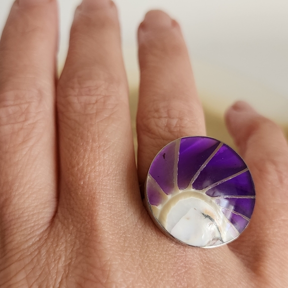 Purple Shell Adjustable Large Statement Ring - Picture 4 of 5